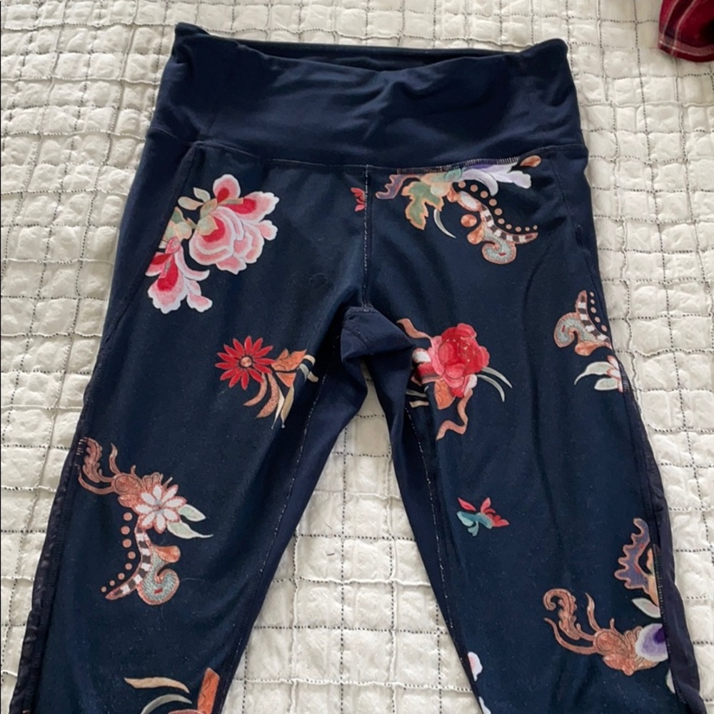 Navy Athleta leggings